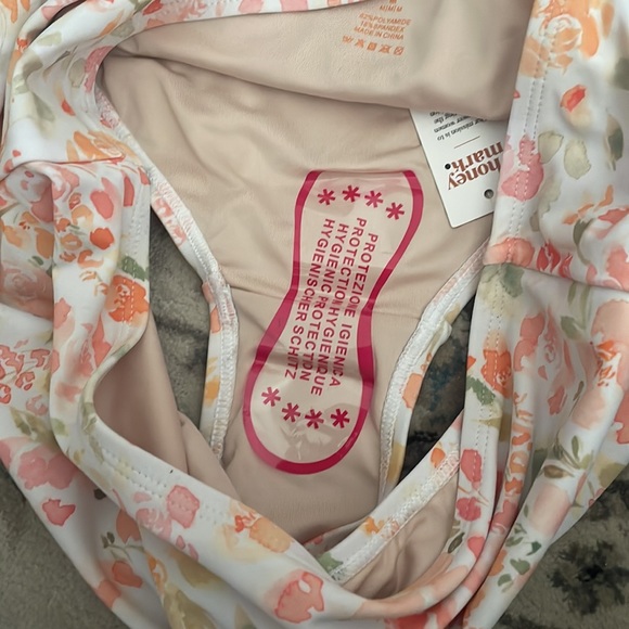 Honey Mark Swimsuit - Picture 4 of 6